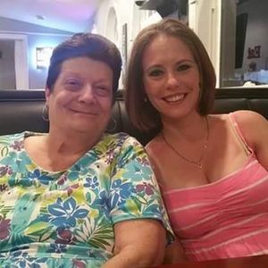 Meet your Posher, Lori